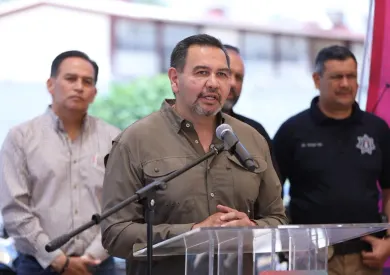 Homenajean a Arturo Urquidi con parque rehabilitado en Urbivilla del Cedro