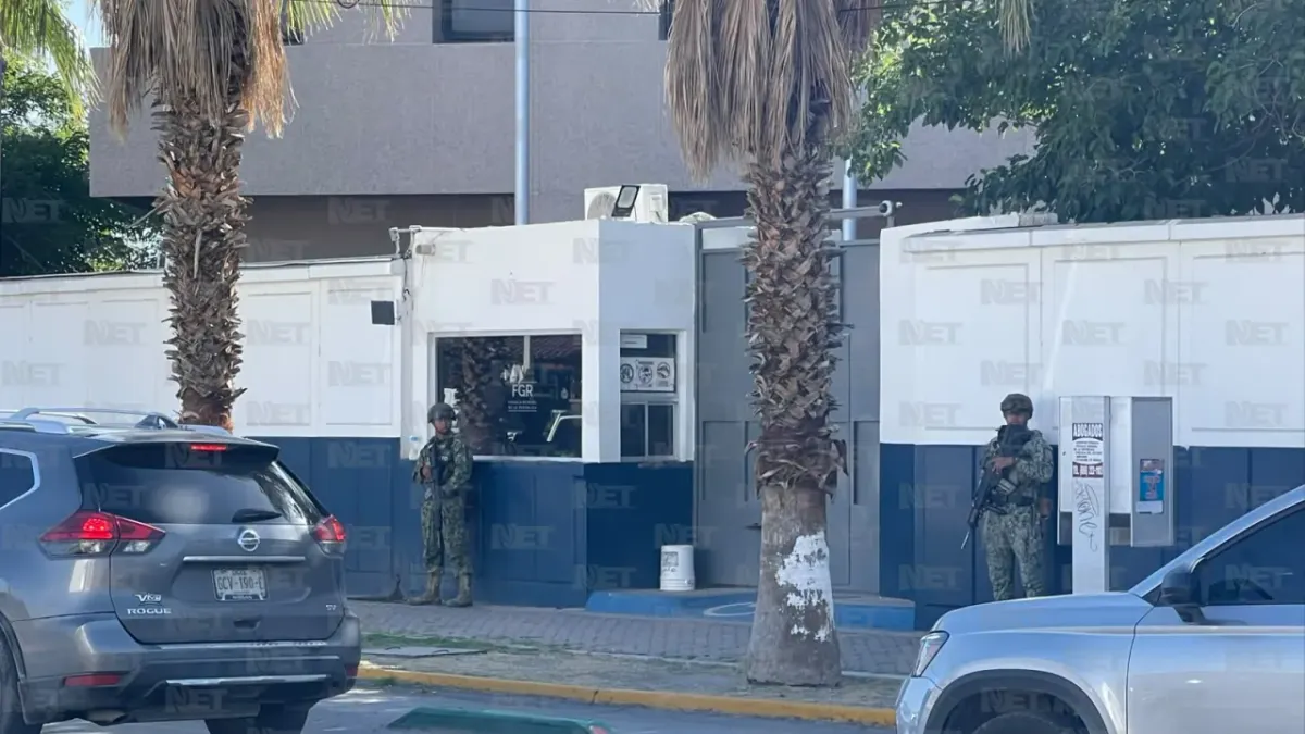 Resguarda Ejército la FGR por traslado de presunto líder criminal detenido en Tierra Nueva