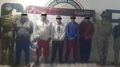 Detiene Marina embarcación con carga millonaria de droga en costa de Chiapas