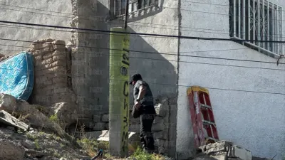 Hallan a hombre sin vida en finca abandonada de la colonia Postal