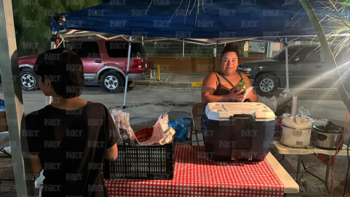 Disfrutan familias en el parque de La Chaveña