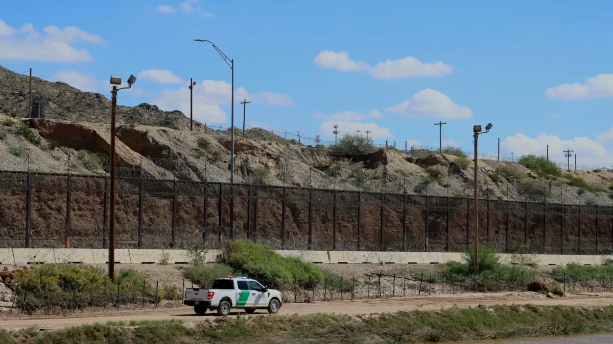 Autoridades de México y EU patrullan franja fronteriza