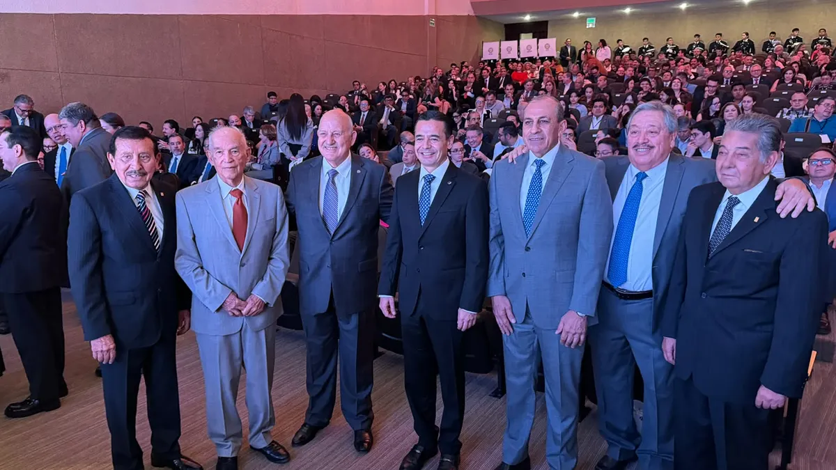 Presenta rector de la UACJ su segundo informe de actividades
