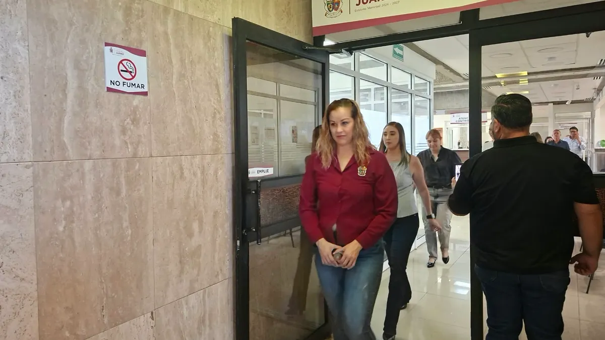 Realizan simulacro de sismo e incendio en Presidencia Municipal de Juárez