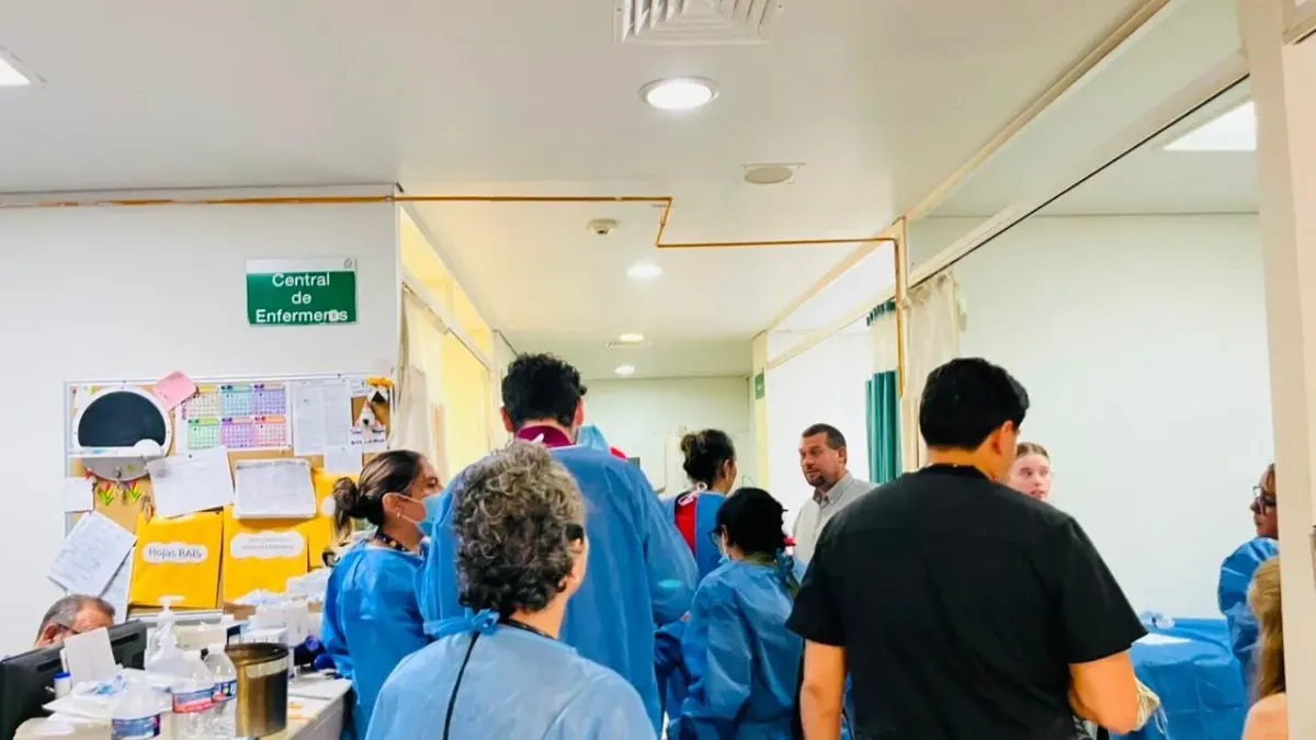 Atiende IMSS a 12 lesionados tras accidente carretero en Madera