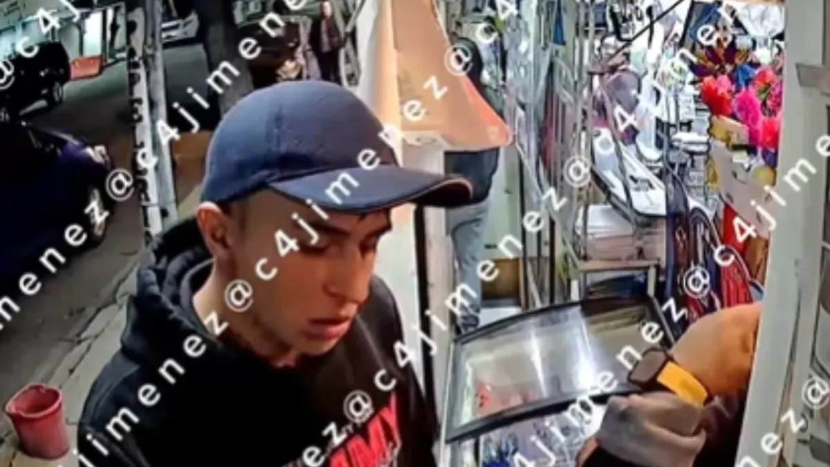Captan a presunto extorsionador en CDMX cobrando a negocio