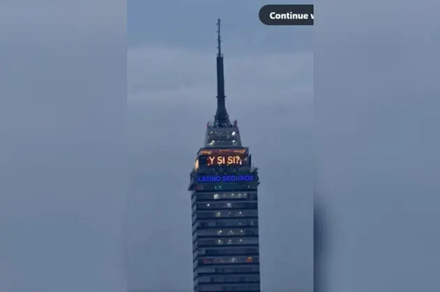 ¿Y si sí? El mensaje que ilusiona a México aparece en la Torre Latinoamericana
