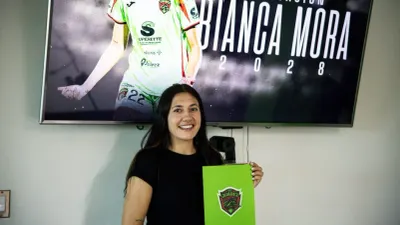 Extiende Bravas contrato de Bianca Mora, pieza clave en la defensa