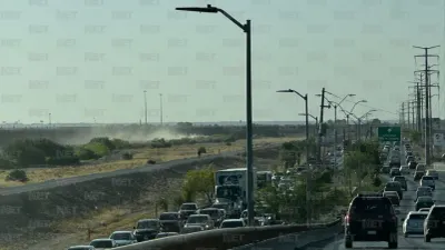 Accidentes generan severo congestionamiento en la Juan Pablo II