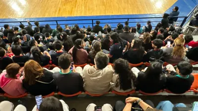 Rodolfo Neri Vela inspira a más de 4 mil estudiantes en la UACJ