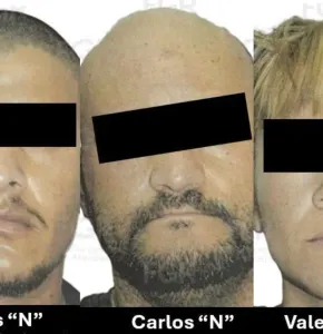 Vinculan a proceso a tres detenidos tras hallarles droga y arma en cateo