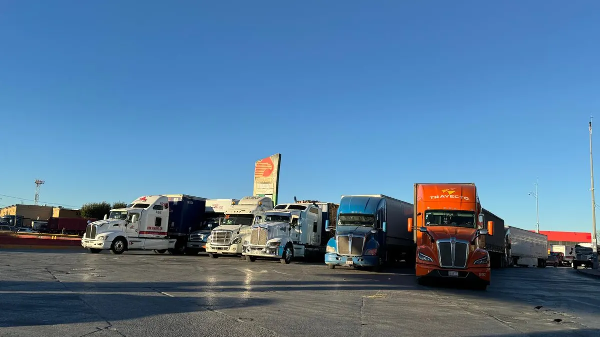 Convocan transportistas a paro nacional por inseguridad y falta de apoyos