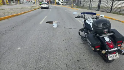 Se forma socavón en la avenida Manuel J. Clouthier