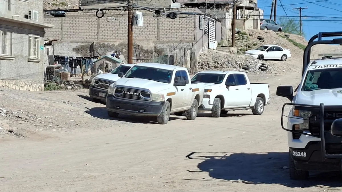 Autoridades llevan a cabo 4 cateos en viviendas del poniente de Juárez