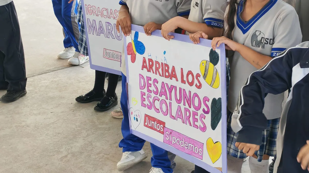 Equipa DIF Estatal tres escuelas de Juárez para ofrecer desayunos calientes