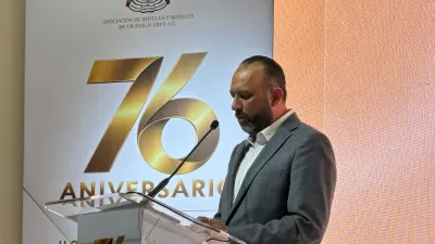 Destaca Ortiz Orpinel labor del sector hotelero en aniversario