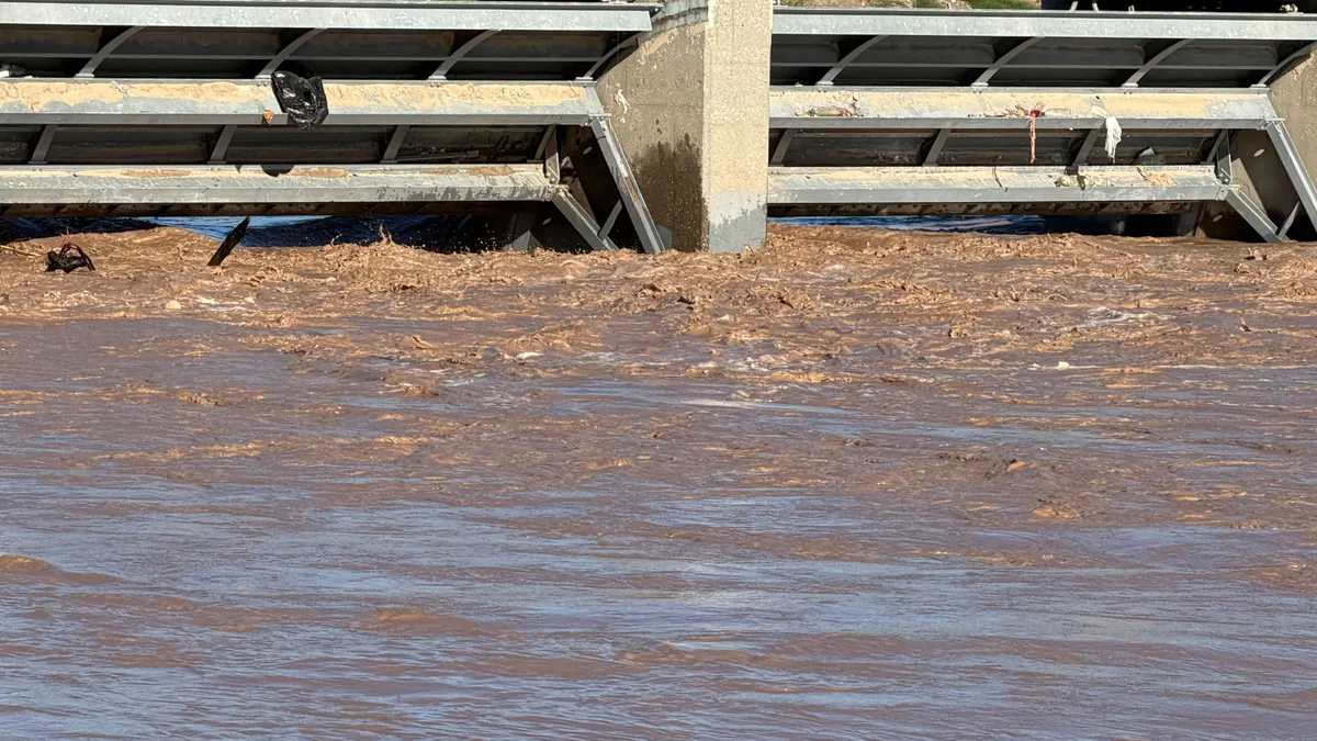 Mantienen vigilancia en el río Bravo por fuerte corriente e inundaciones