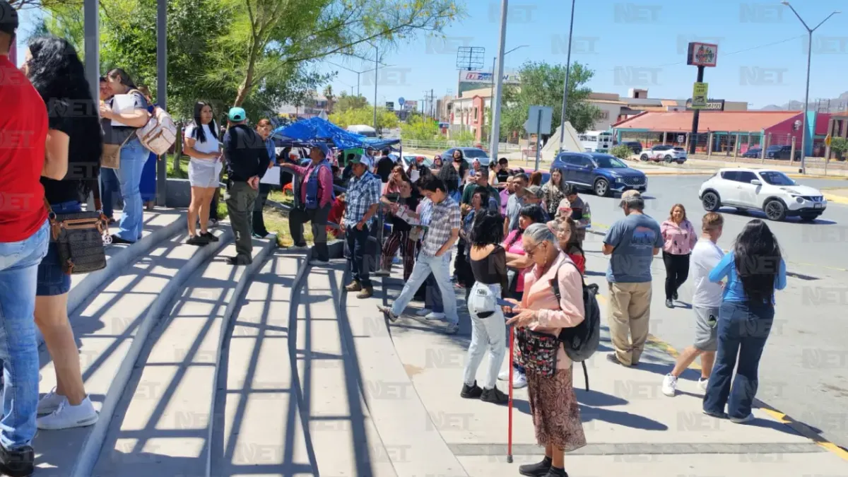 Evacúan a 804 personas en 2 minutos durante simulacro en Pueblito Mexicano