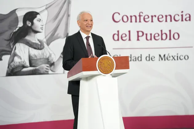 Esposa de exdirector de Pemex le otorga el perdón