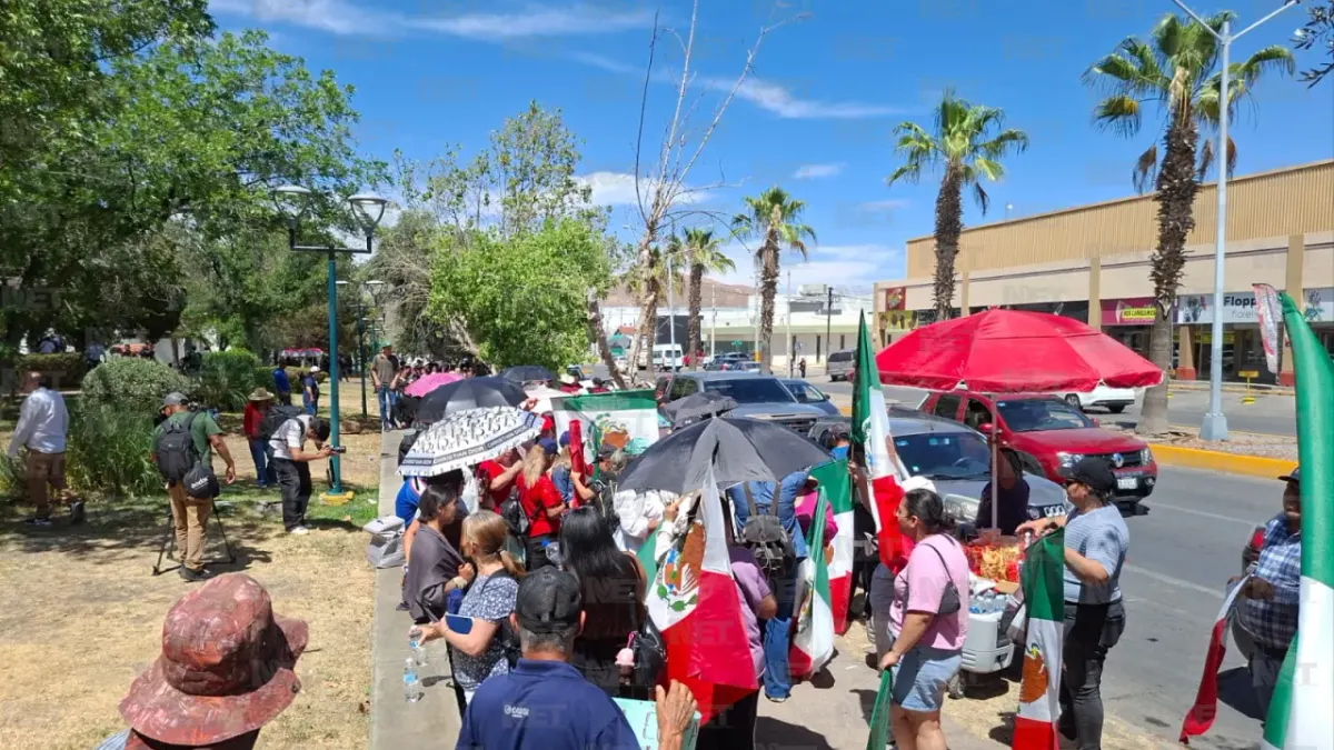 Simpatizantes de Morena se concentran en Chihuahua previo a movilización