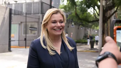 Se reúne Maru con funcionarios federales en Ciudad de México