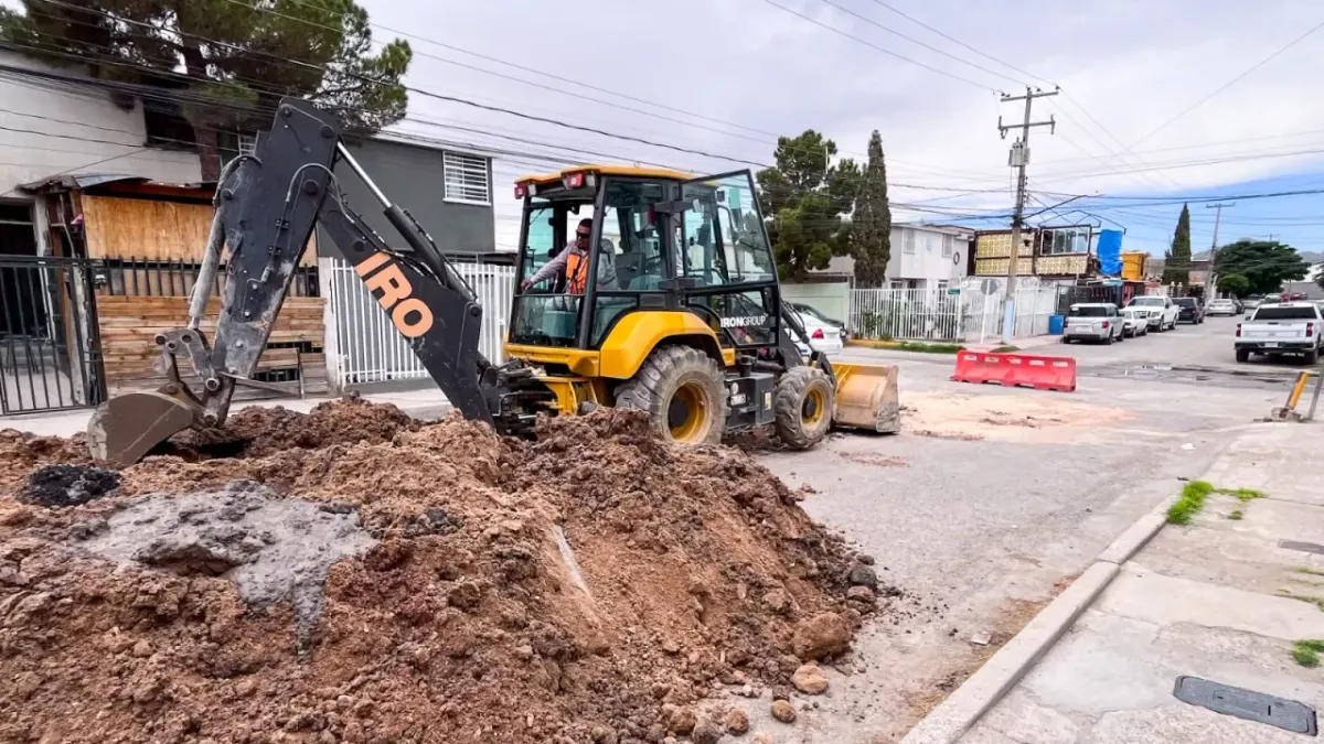 Repara JMAS hundimientos por colapso de drenaje en varios puntos de la ciudad