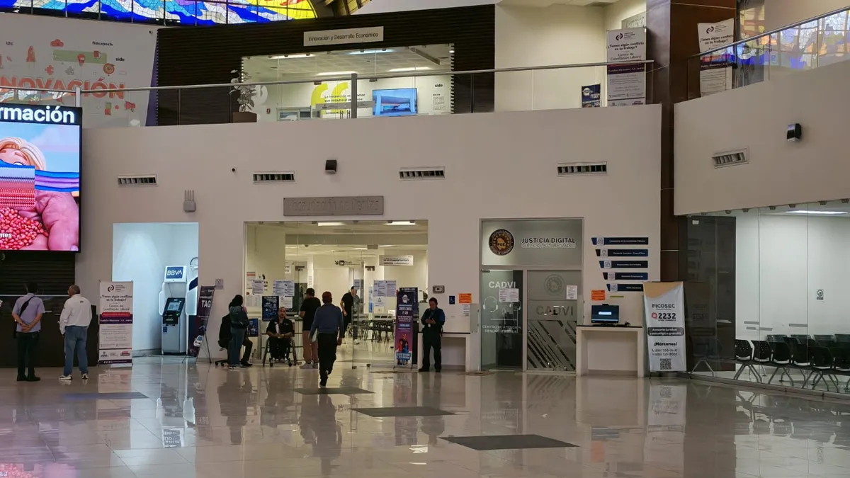 Cierran temporalmente Juzgados y Secretaría del Trabajo por inundaciones
