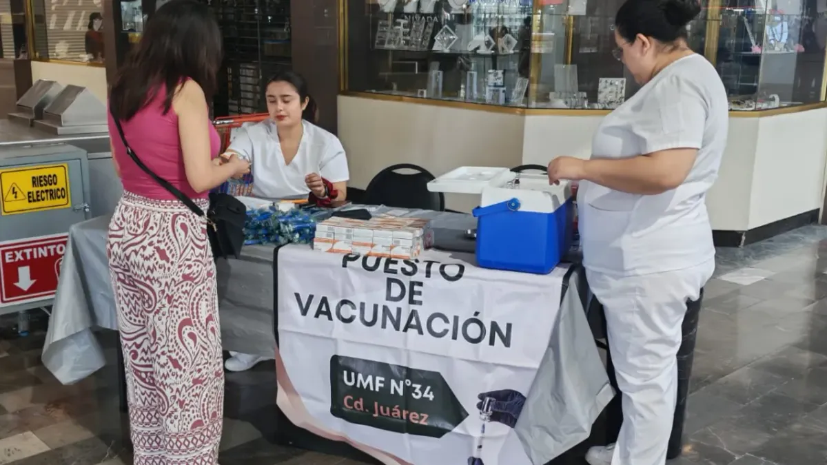 Aplican vacunas contra sarampión, tétanos y más en centros comerciales de Juárez