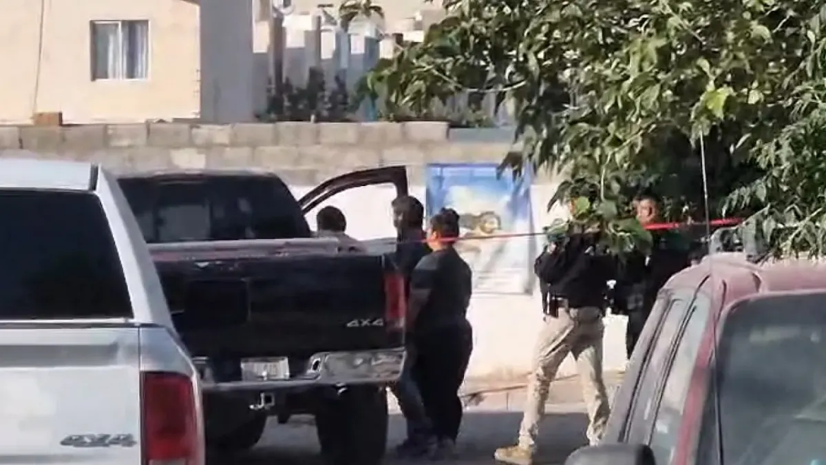 Le hablan por su nombre y le disparan en el glúteo en Cerrada de San Pedro