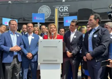 Acusa Maru persecución política antes de comparecer ante la FGR