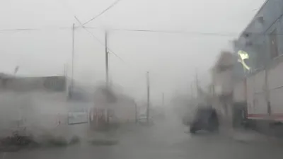 Fuertes lluvias y viento golpean a Juárez; mantienen alerta por tormentas