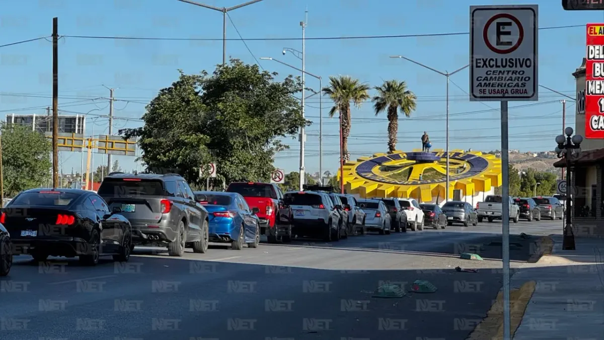 Registran cruces internacionales largas filas para ingresar a El Paso
