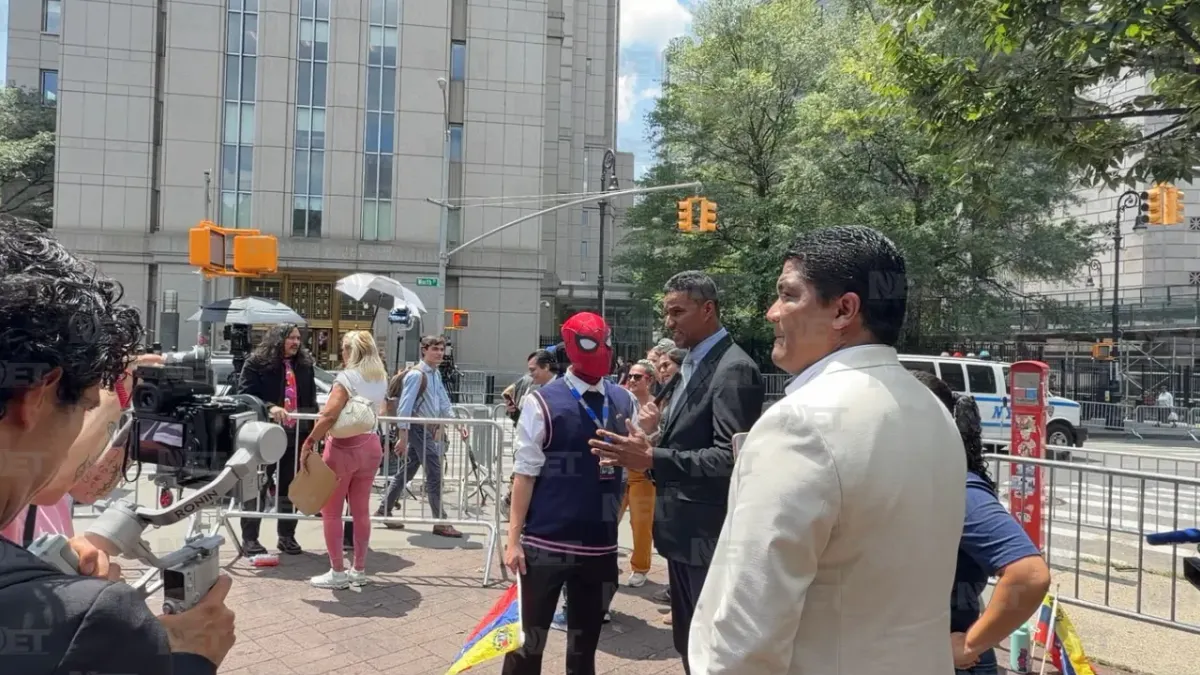 Comparece Nicolás Maduro ante corte de NY; fijan su juicio para 2027