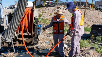 Repara JMAS drenaje en colonia Aztecas para evitar inundaciones