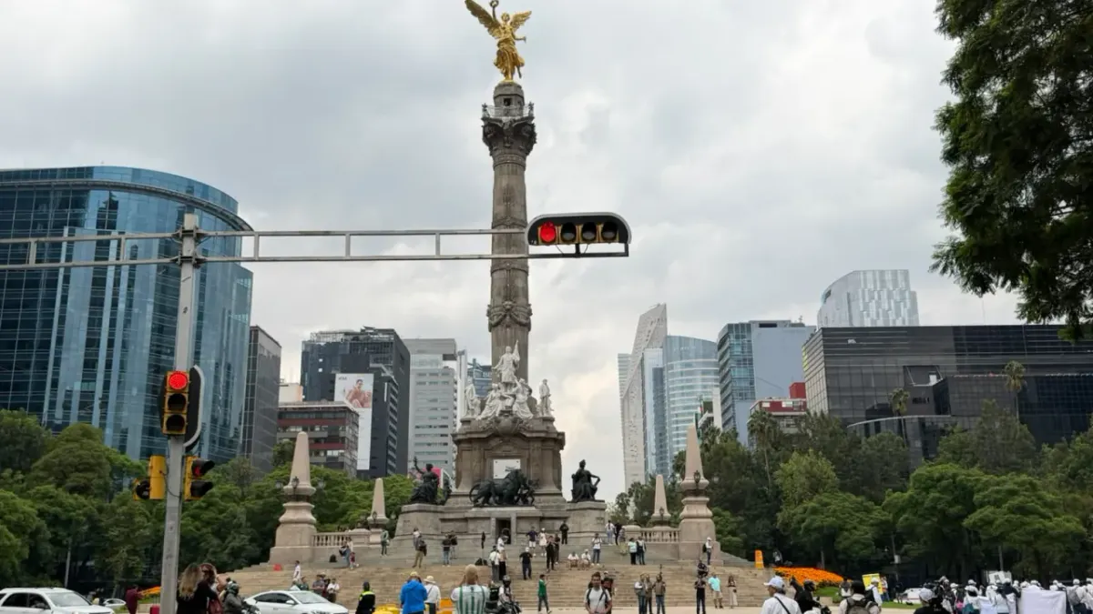 Mantiene CNTE protestas pese a diálogo con Gobierno a horas del Mundial