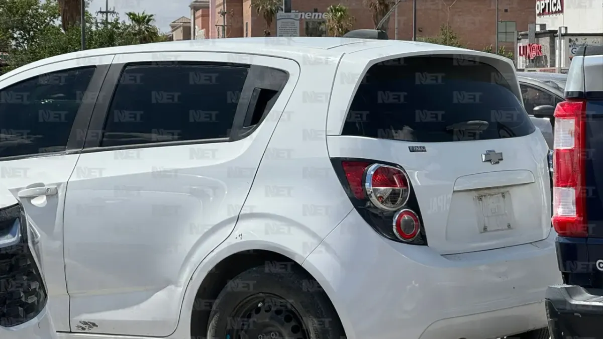 Localizan vehículo ligado a doble homicidio en la Gómez Morín