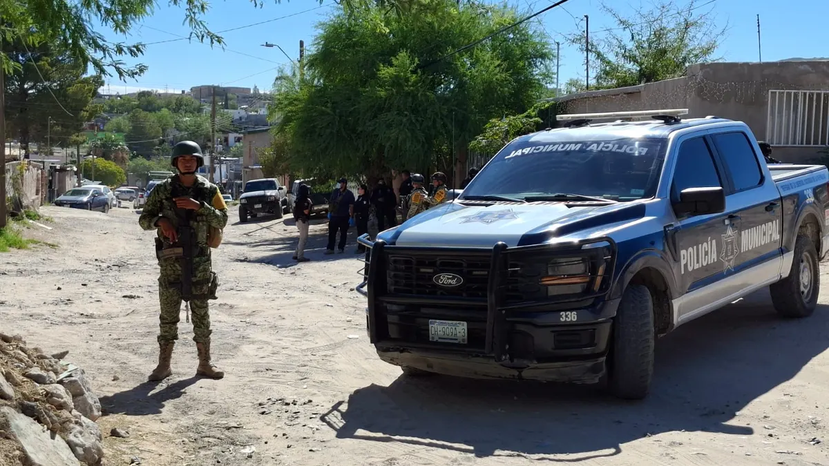 Autoridades llevan a cabo 4 cateos en viviendas del poniente de Juárez
