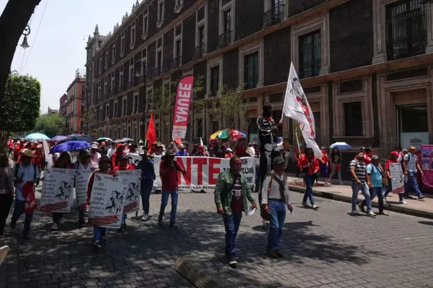 Anuncia CNTE liberación de casetas y mantiene paro nacional indefinido