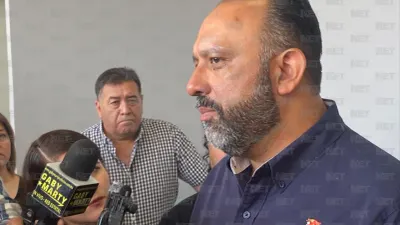 Ordena Héctor Ortiz limpieza del Puente del Trébol y reparaciones en parque