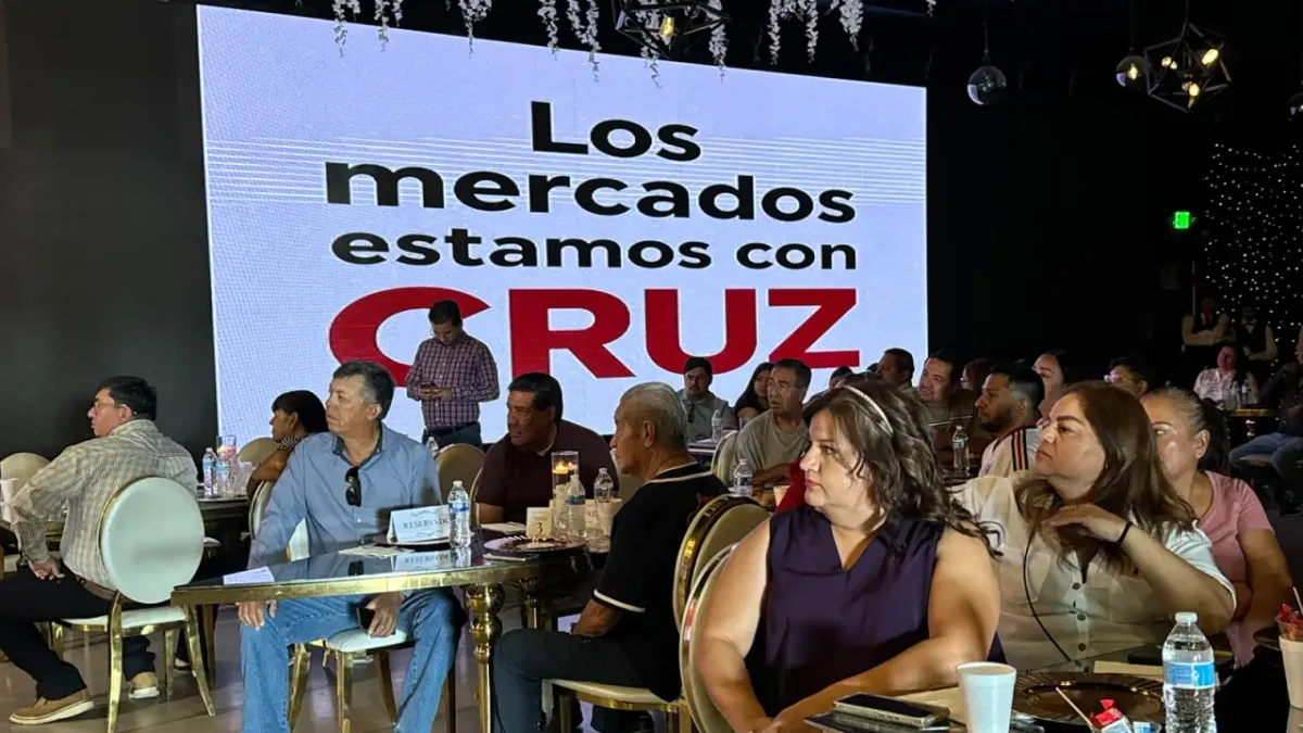 Pide Pérez Cuéllar apoyo a líderes comerciantes en encuesta interna de Morena