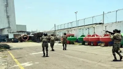 Realiza Marina simulacro por amenaza de explosivo en el Puerto de Veracruz
