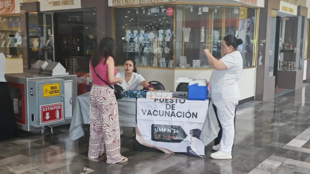 Aplican vacunas contra sarampión, tétanos y más en centros comerciales de Juárez