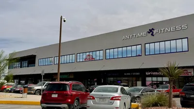 Llega a Juárez outlet con mercancía de Burlington, Ross y Walmart