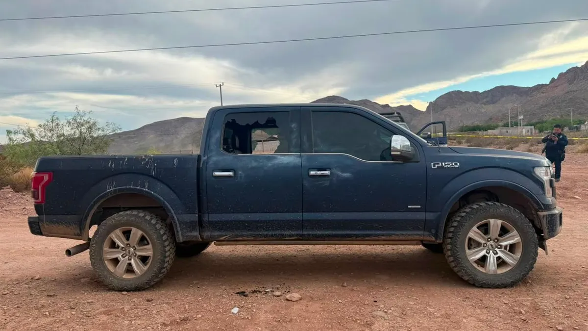 Aseguran dos camionetas robadas y droga durante operativos en Aldama