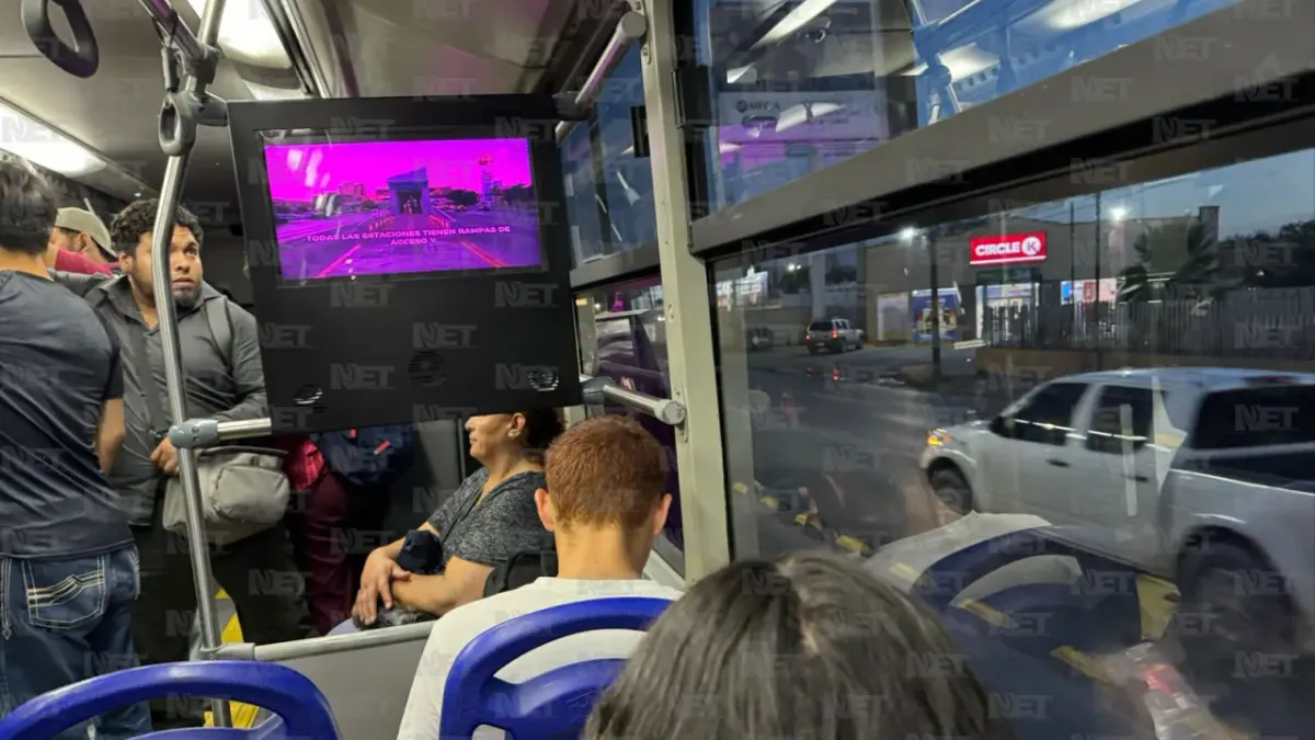 Implementa Juárez Bus anuncios sonoros; usuarios con discapacidad piden mejoras