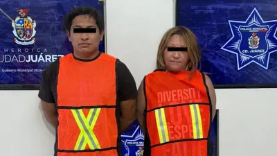 Arrestan a tres adolescentes y dos adultos por agredir a policías