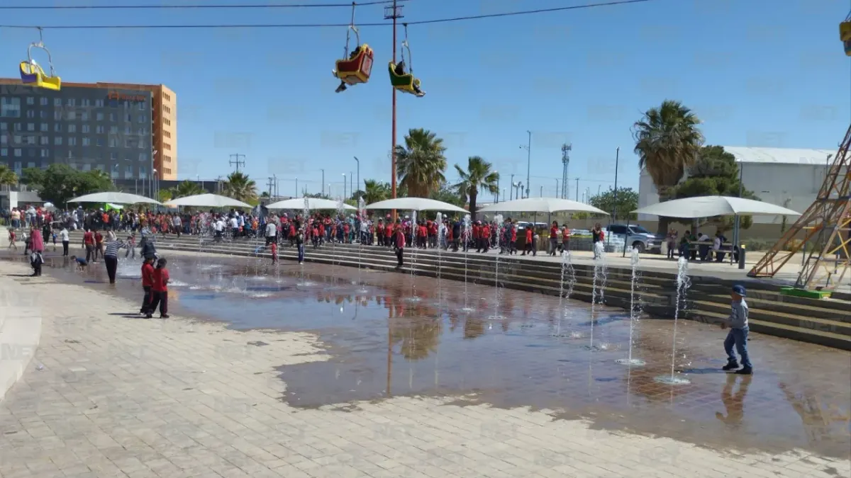 Es segura agua de fuentes danzarinas del Parque Central 