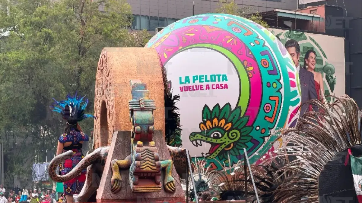 Más de 200 mil personas asisten a desfile mundialista en Ciudad de México