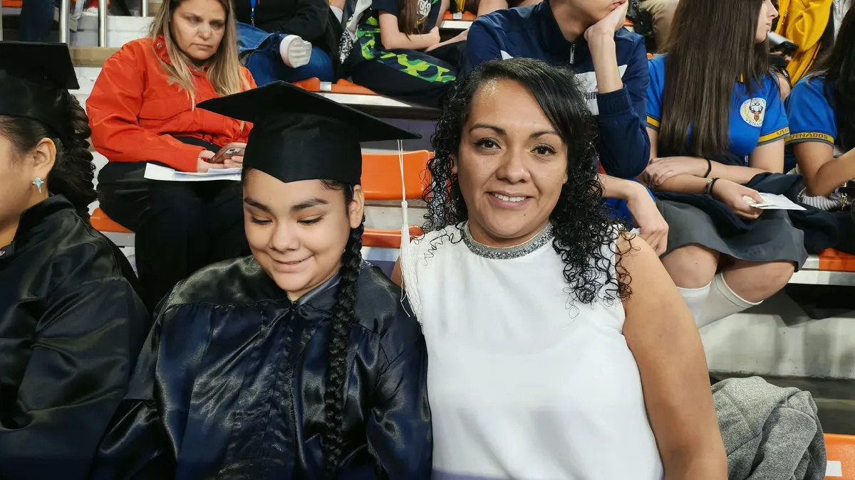 Reconocen a alumnas con discapacidad visual en Generación de Excelencia 2026