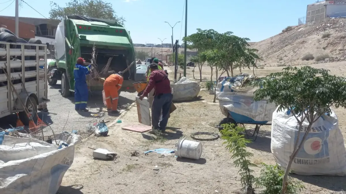 Exhortan a conservar lotes baldíos libres de basura ante temporada de lluvias
